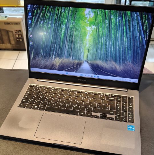 Noetbook Samsung Book Intel Core i3 1115g4
